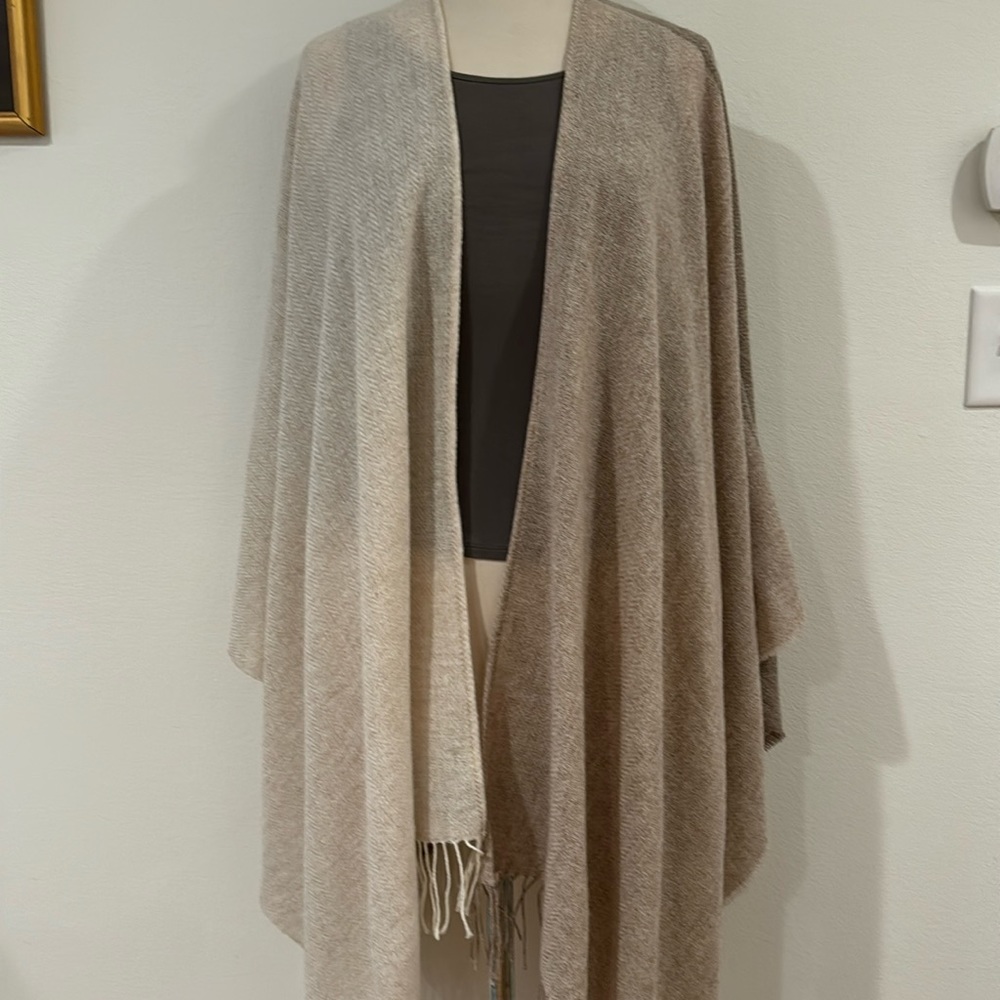 Eileen Fisher Wool Wrap Poncho NWT Made in Italy Warm Beige Color Block Neutrals